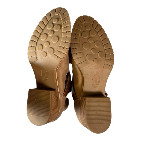 Women's Euro Soft Heeled Bootie Boots Brown Colored US Size 8 - Picture 6 of 6